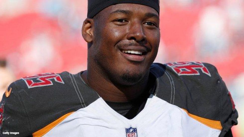 1-ryan-russell-nfl-football-player-comes-out-bisexual