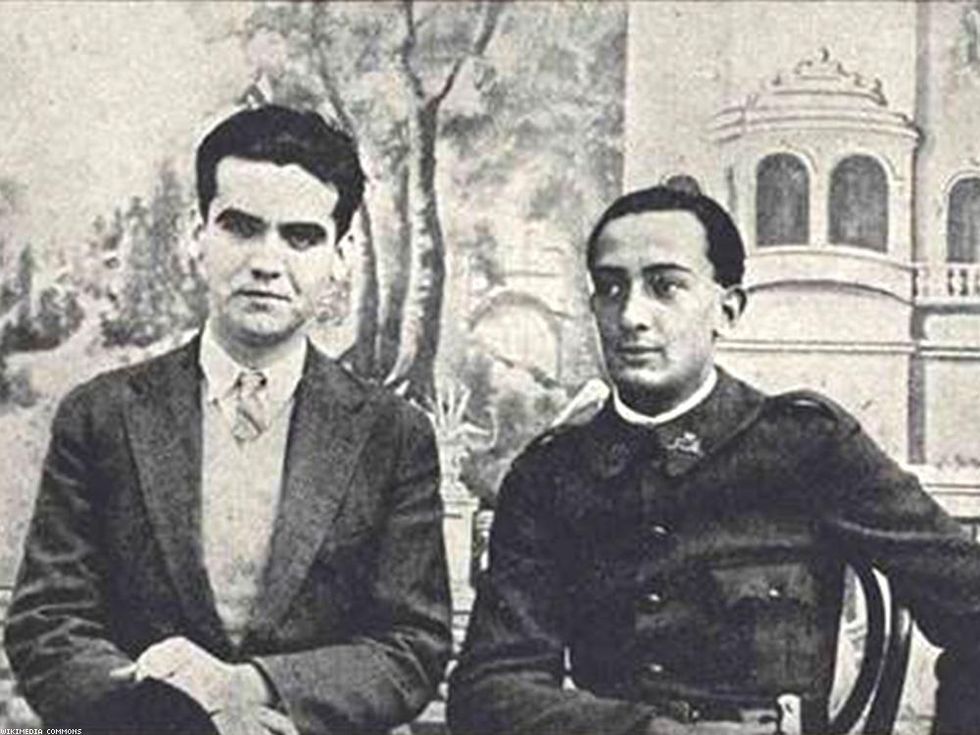 10 Dating Tips for Gay Introverts