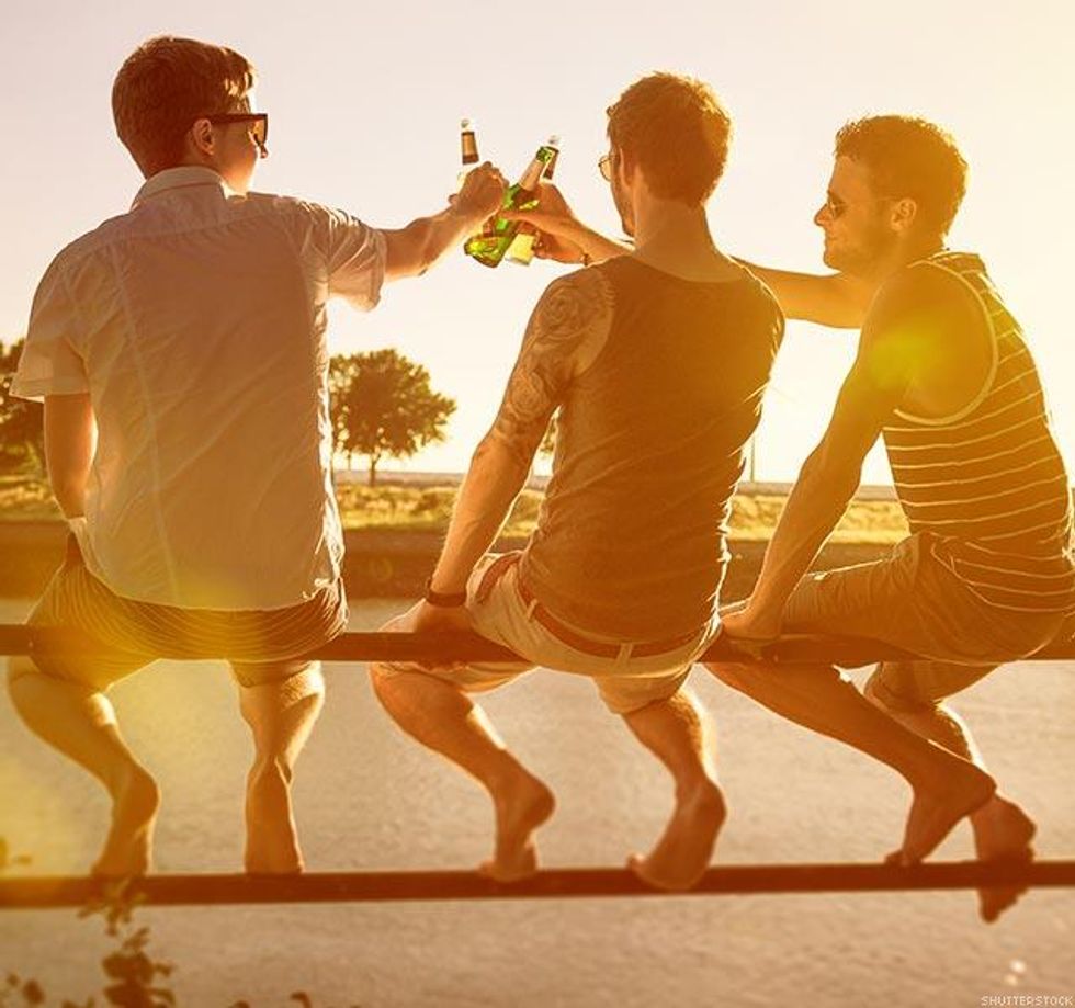 10 Dating Tips for Gay Introverts