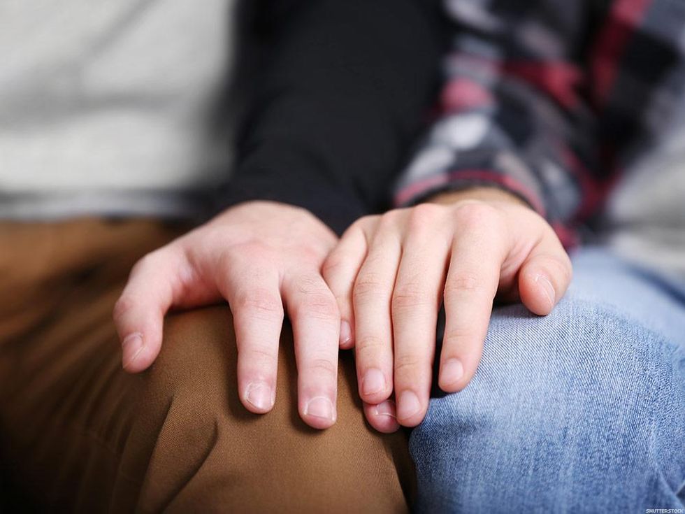 10 Things You Should Know Before Dating a Bi Guy