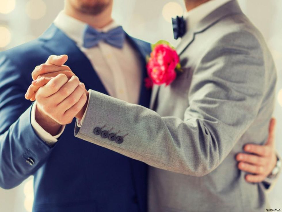 10 Tips for Dating as an Insecure Gay/Bi man