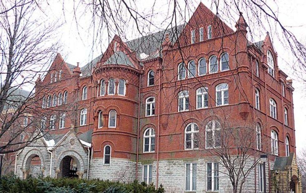 11 of the Best Colleges for Queer Women