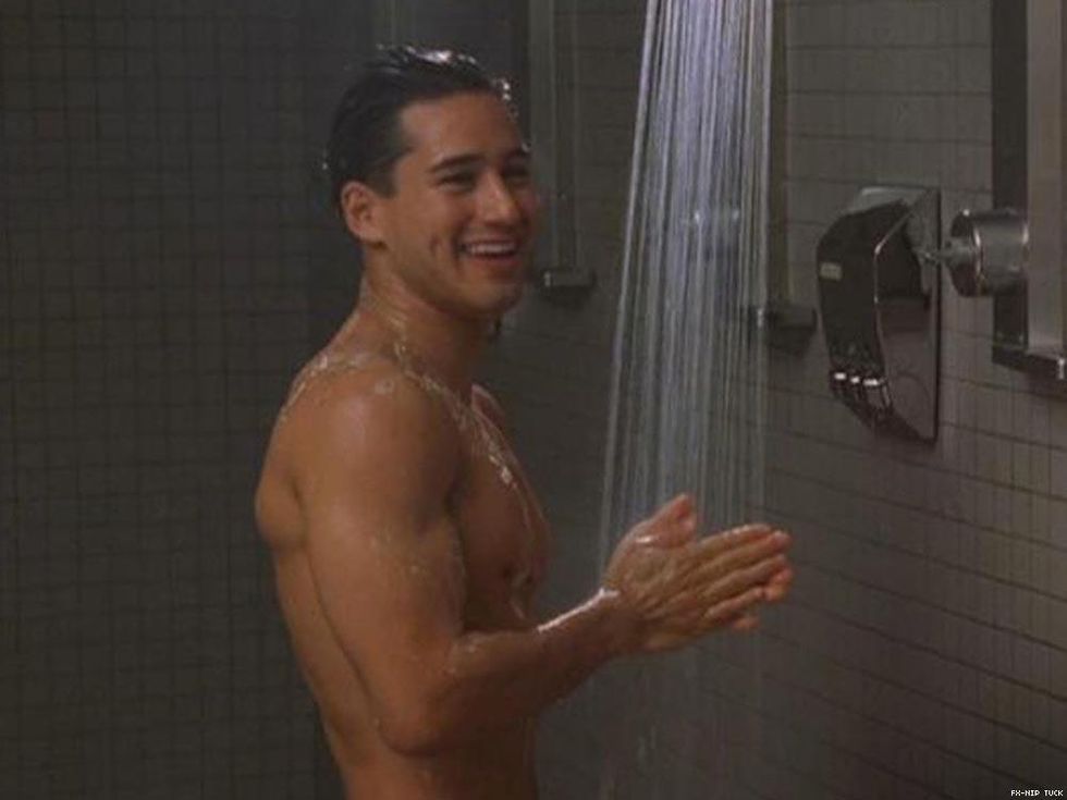 12 Classic Shirtless Scenes From the 2000s That Perked Your Interest