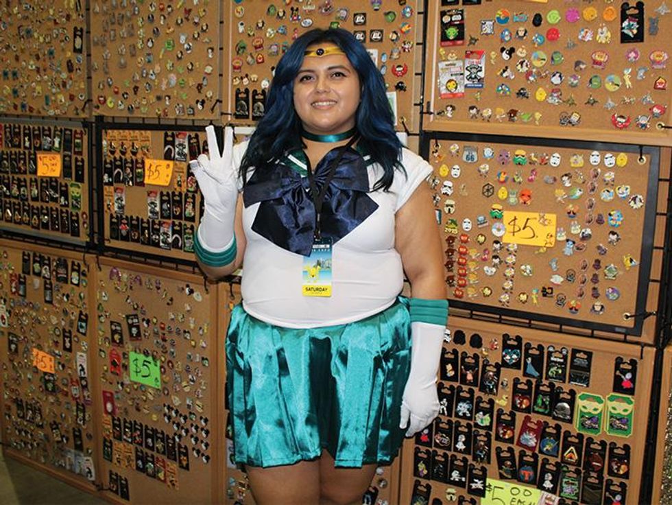 12 Fairy-Tale Engagement Photos That Prove Someday Your Princess Will Come