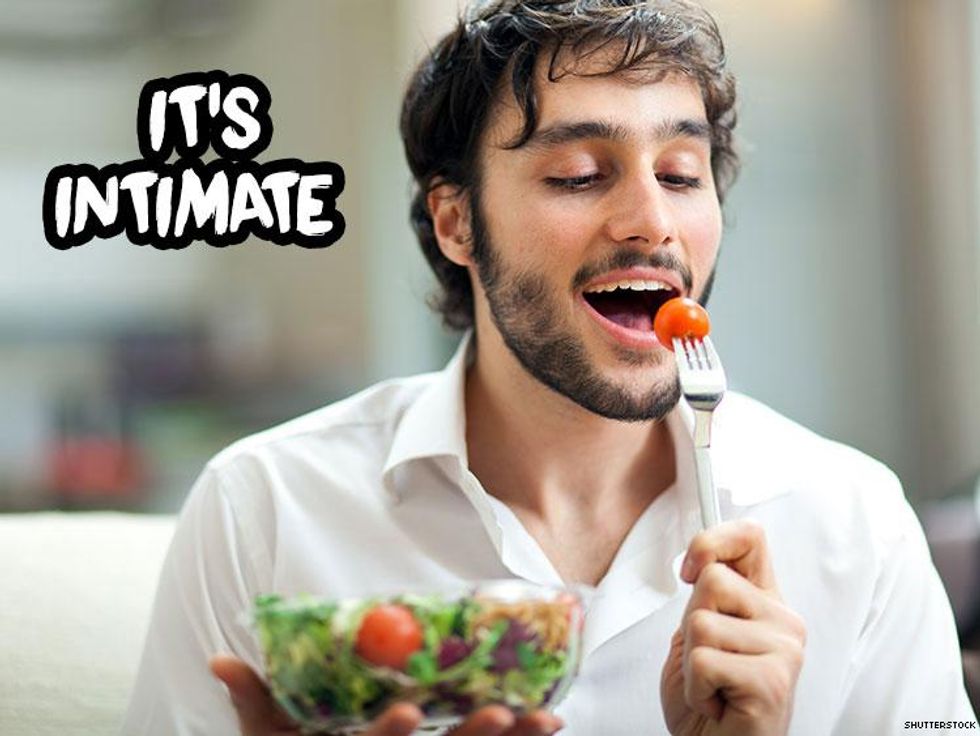 12 Fairy-Tale Engagement Photos That Prove Someday Your Princess Will Come