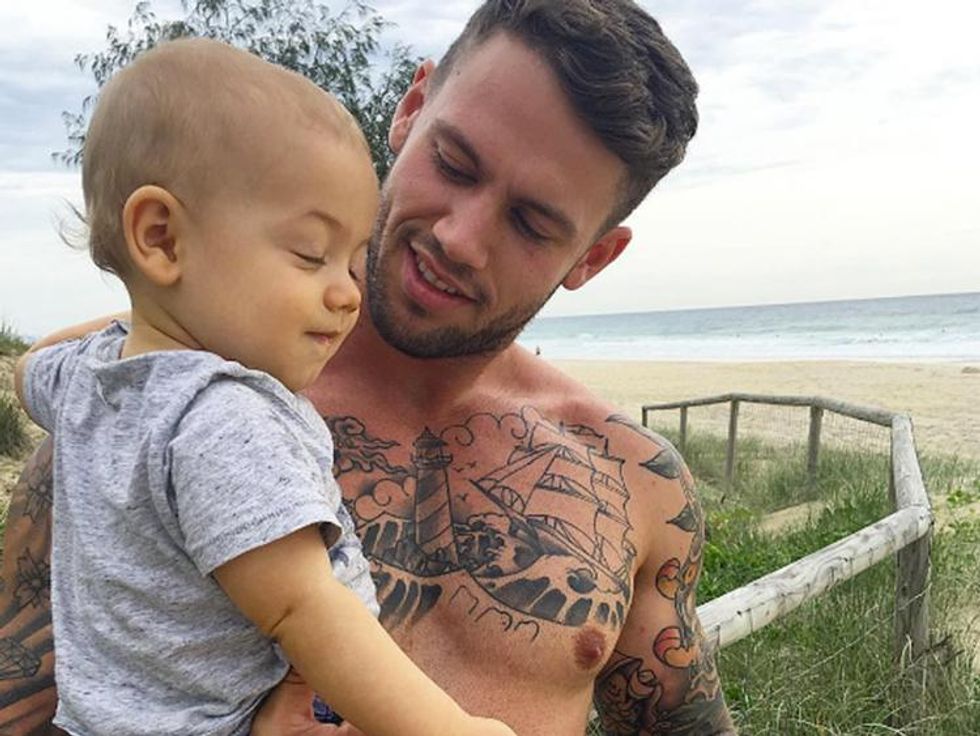 13 Adorable Pictures of #HotDads and Their Kids