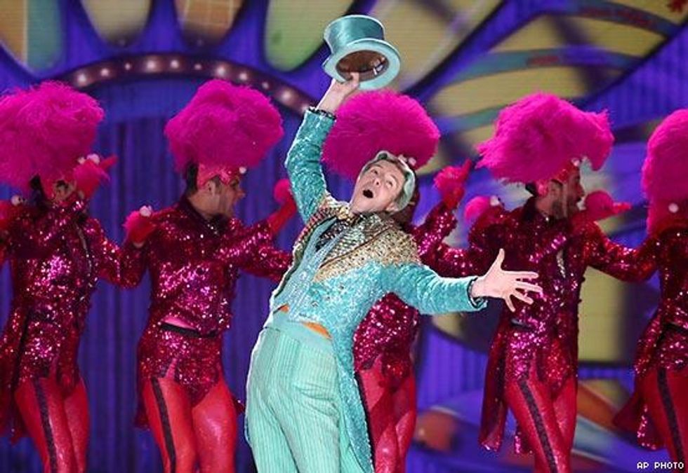 14 Gay Summer Date Ideas That Won\u2019t Have You Melting