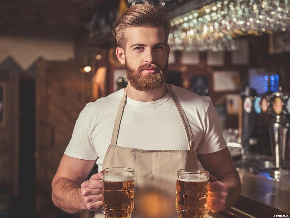 14 Reasons Your Next Boyfriend Should Be a Bartender