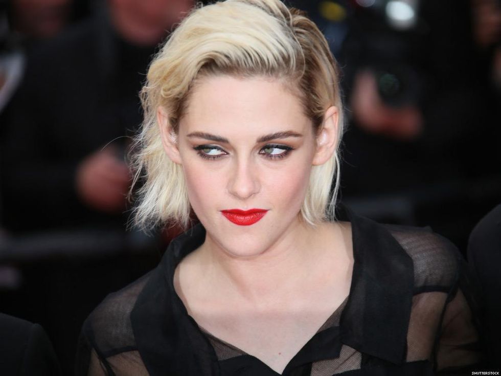 14 Signs You're an Emotionally Unavailable Gay Man