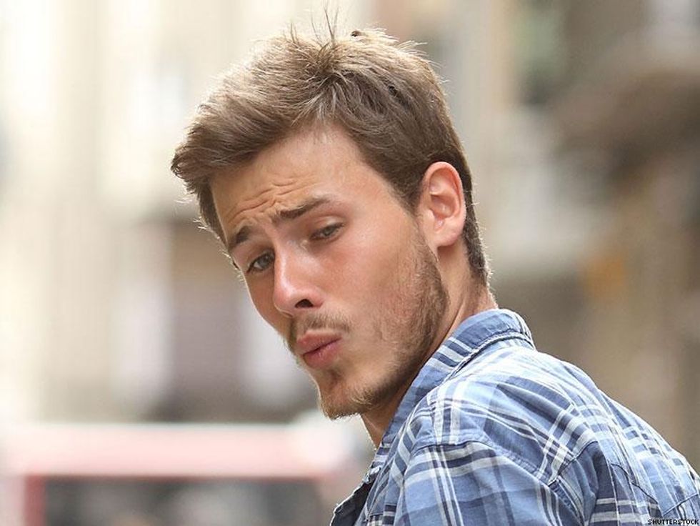 14 Signs You're an Emotionally Unavailable Gay Man