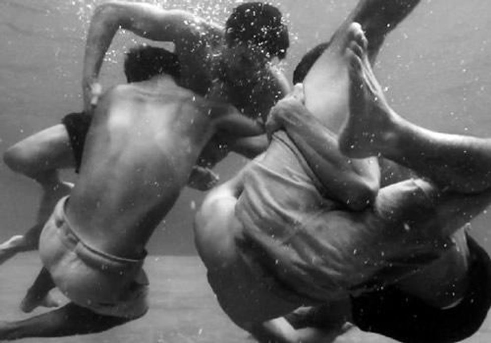 18: Underwater Wrestling