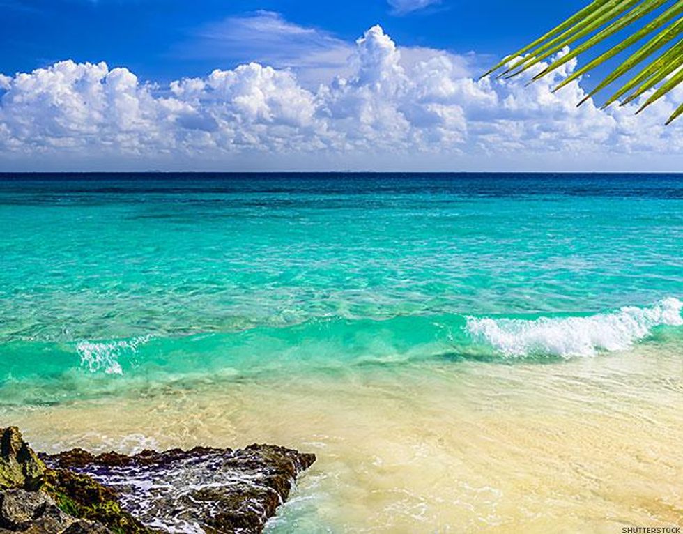 2.\tPlaya Del Carmen