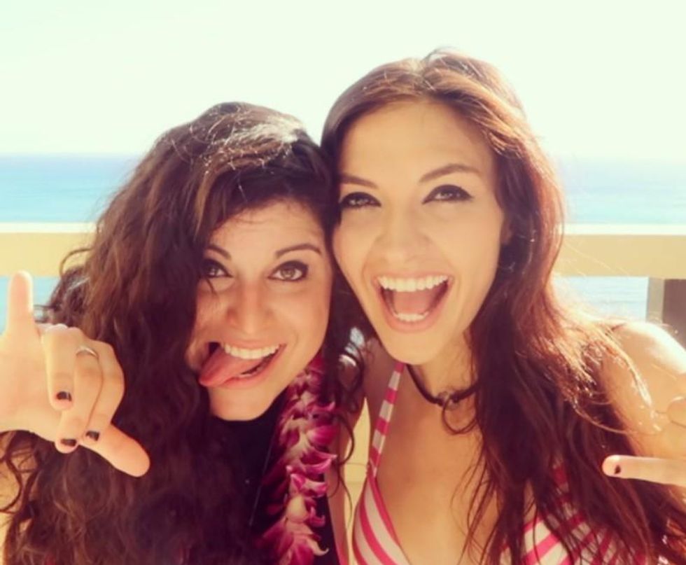 20 Questions with Bria and Chrissy