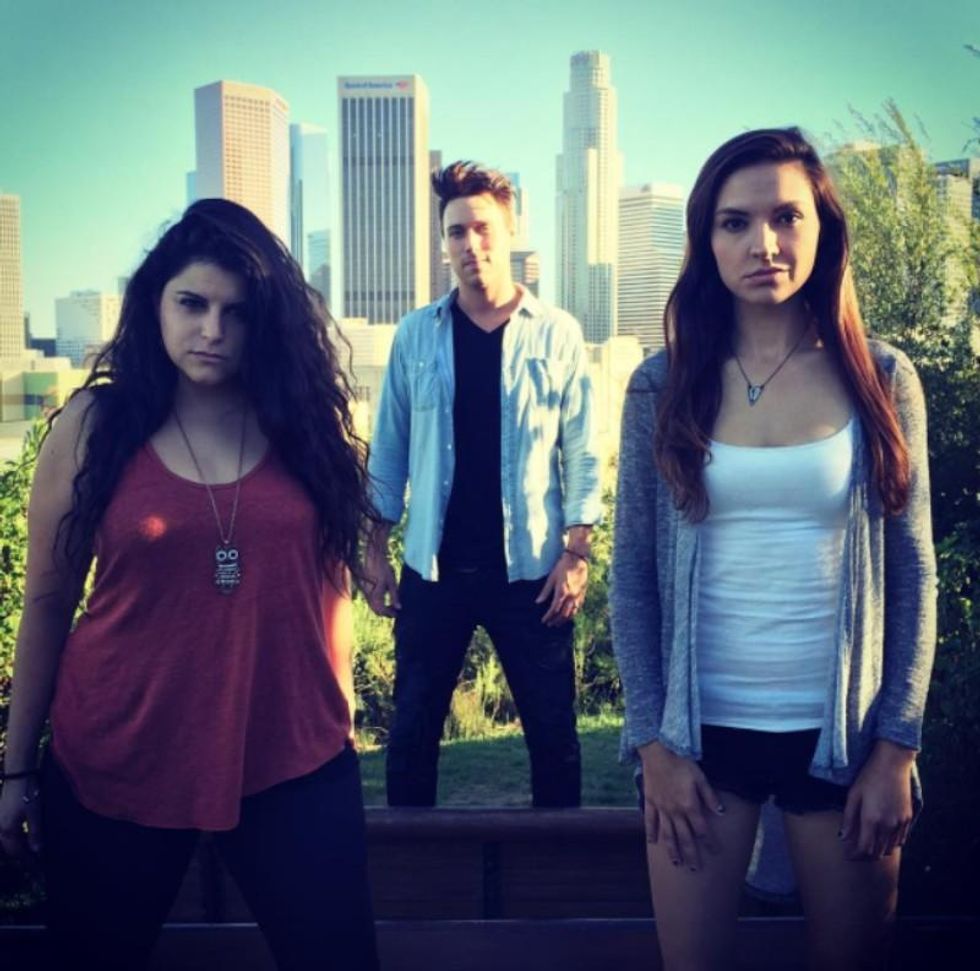 20 Questions with Bria and Chrissy