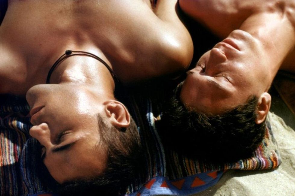 23. Presque Rien (Come Undone)