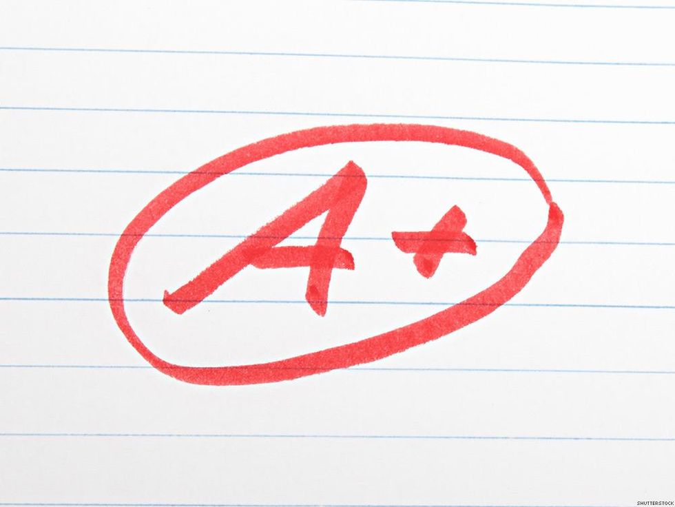 28 Things Gay/Bi Men Should Never Do in Healthy Relationships