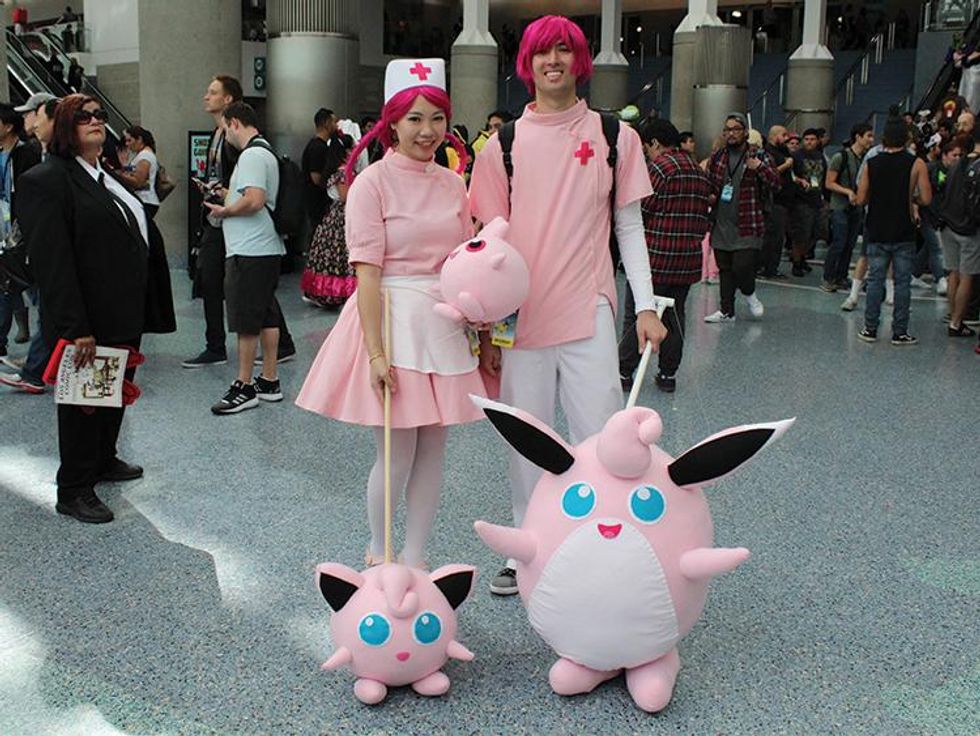 28 Things Gay/Bi Men Should Never Do in Healthy Relationships