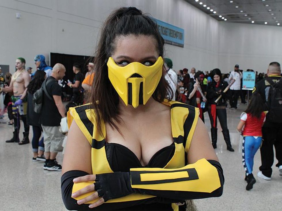 28 Things Gay/Bi Men Should Never Do in Healthy Relationships