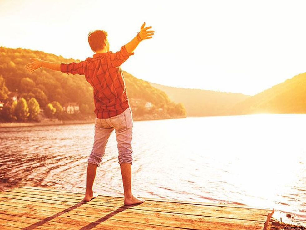 28 Things Gay/Bi Men Should Never Do in Healthy Relationships