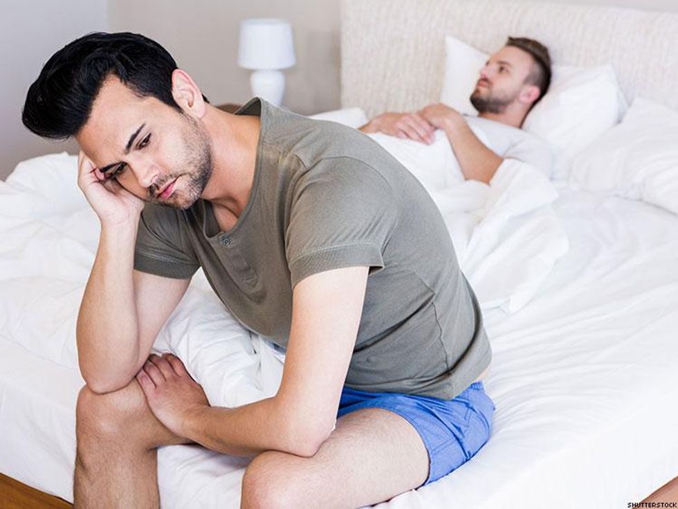 28 Things Gay/Bi Men Should Never Do in Healthy Relationships