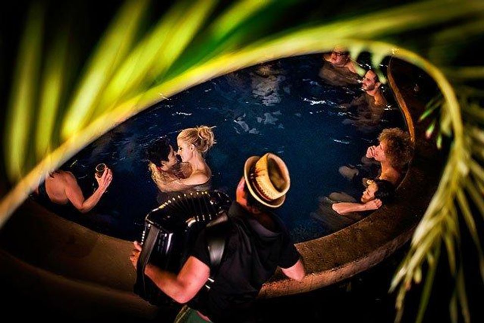 30 Same-Sex Wedding Photos That Will Make You Smile