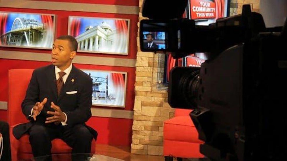 5-ourcommunity2-600x337