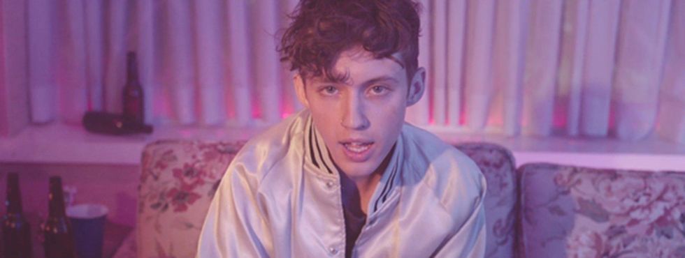 5 Reasons Troye Sivan's "Youth"