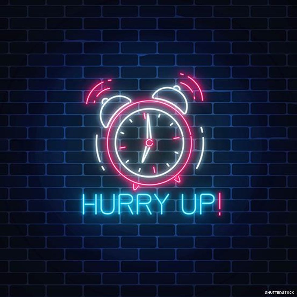 7 Tips to Use Grindr without Going Completely Insane