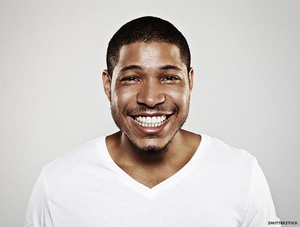 7 Tips to Use Grindr without Going Completely Insane