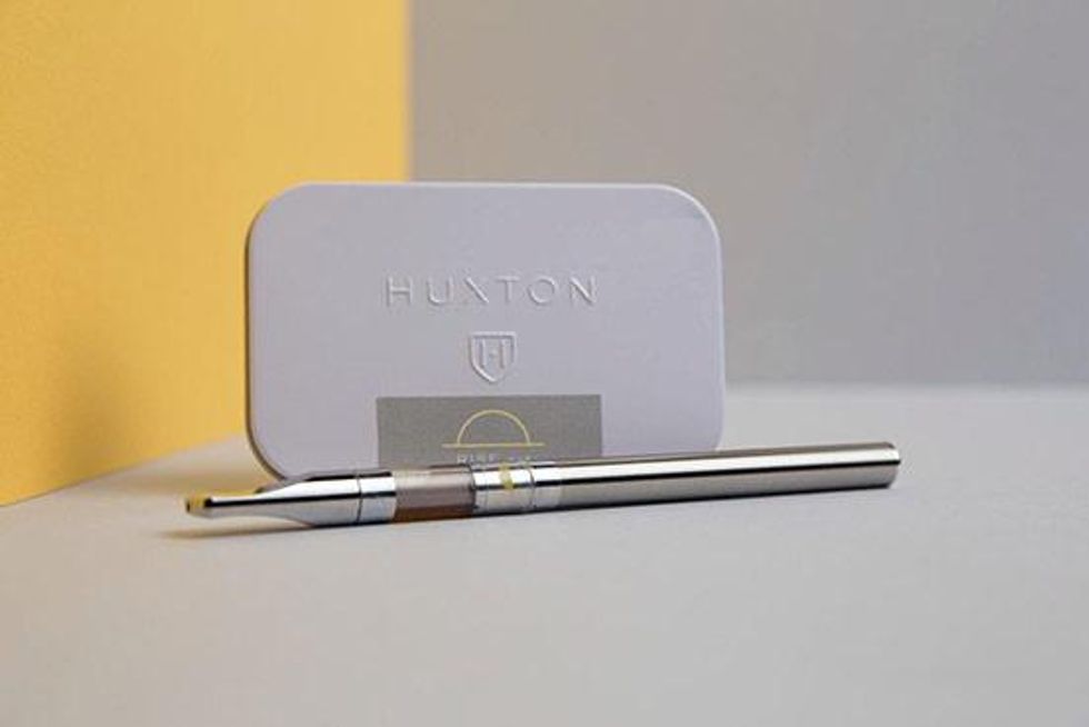 8. Huxton Full Spectrum essential oil pens