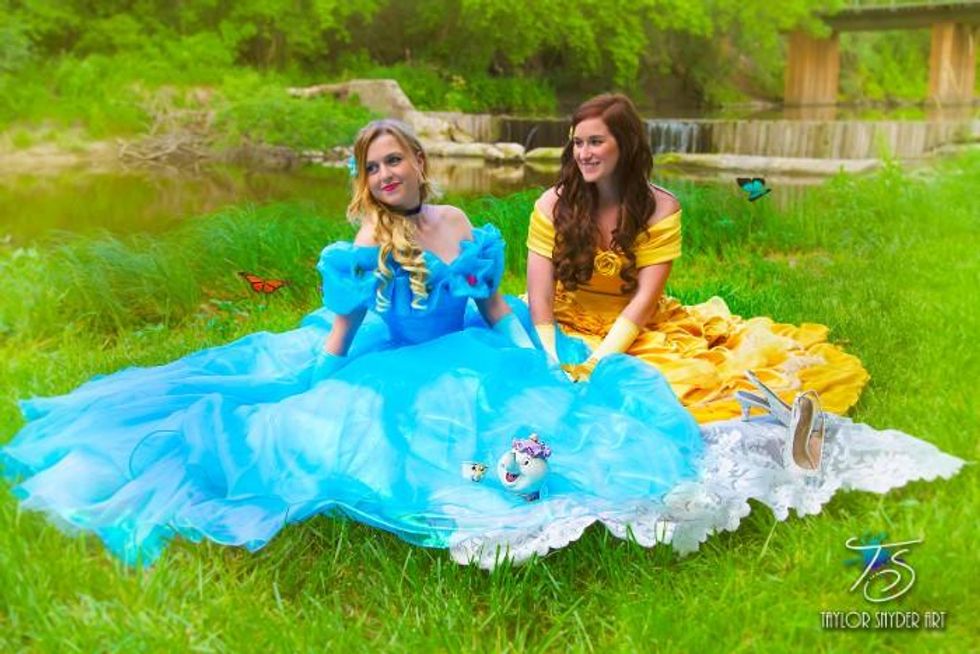 8 Rules of Texting Etiquette for Gay Men (Because apparently We Still Don\u2019t have this Down)