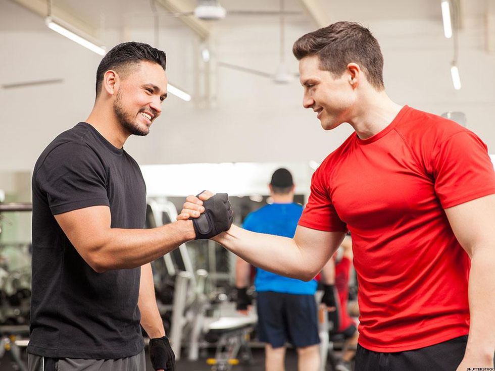8 Steps to Picking Up Guys at the Gym