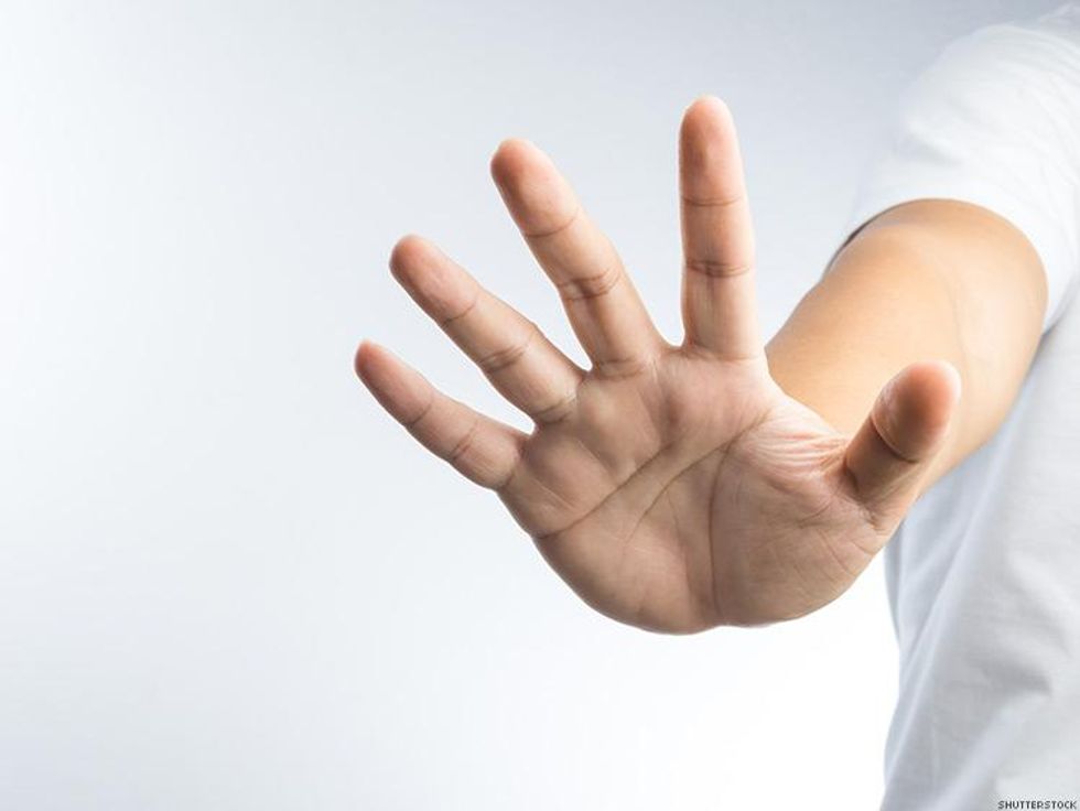 8 Things You & Your BF Need to Do Before Having a Threesome