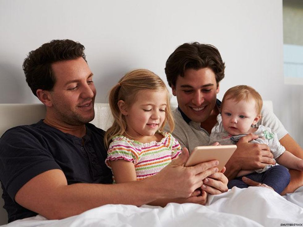 9 Real Differences Between Drag and Drag Race Fans