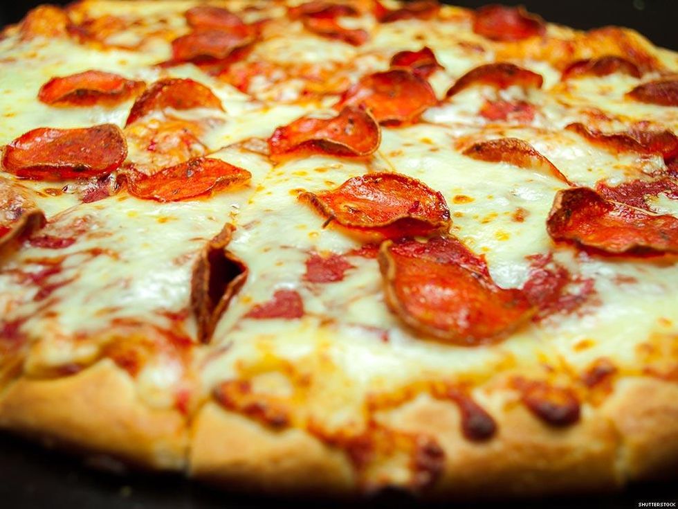 9 Real Differences Between Drag and Drag Race Fans