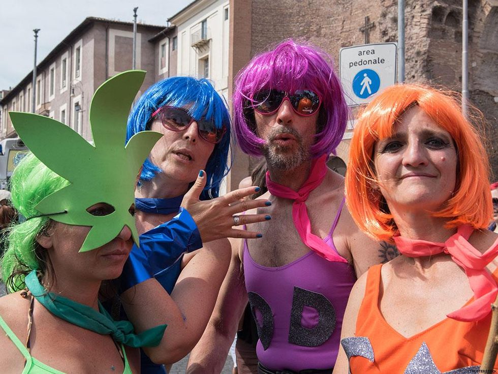 9 Real Differences Between Drag and Drag Race Fans