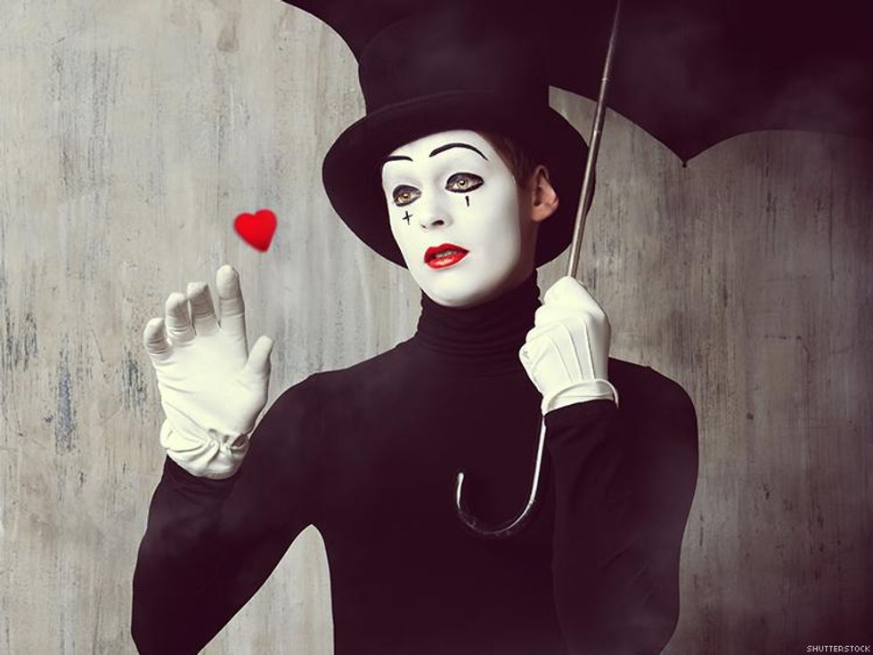 9 Real Differences Between Drag and Drag Race Fans