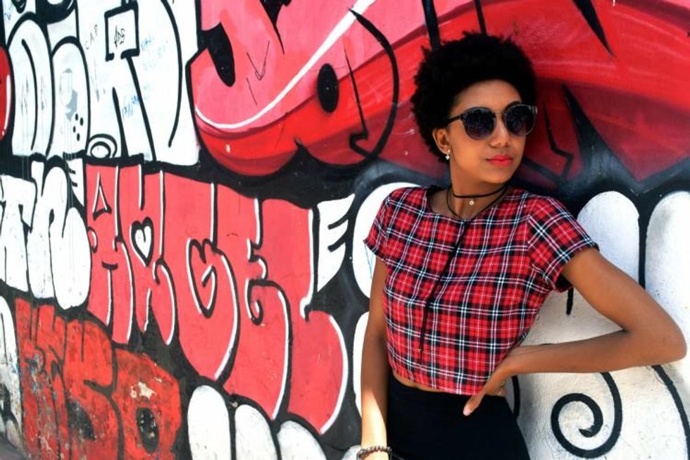 9 Things Bisexual People Are Tired of Hearing on Tinder