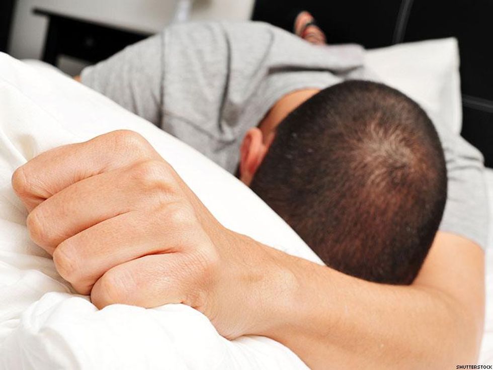 9 Ways to Have Fun When You're Going Out to Gay Bars Alone