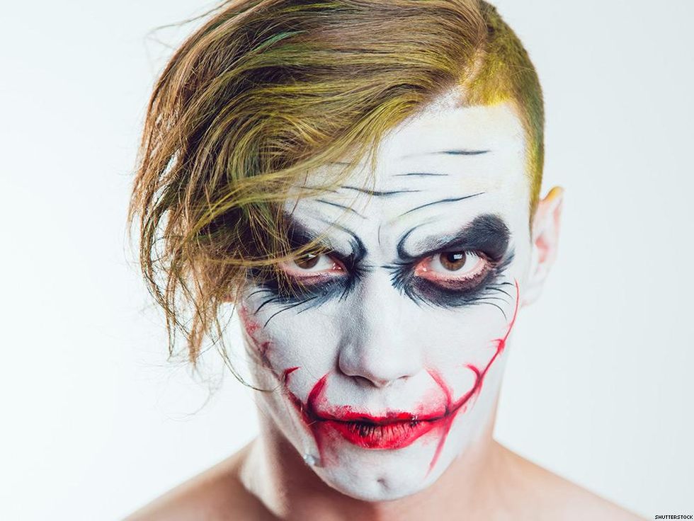 9 Ways to Have Fun When You're Going Out to Gay Bars Alone