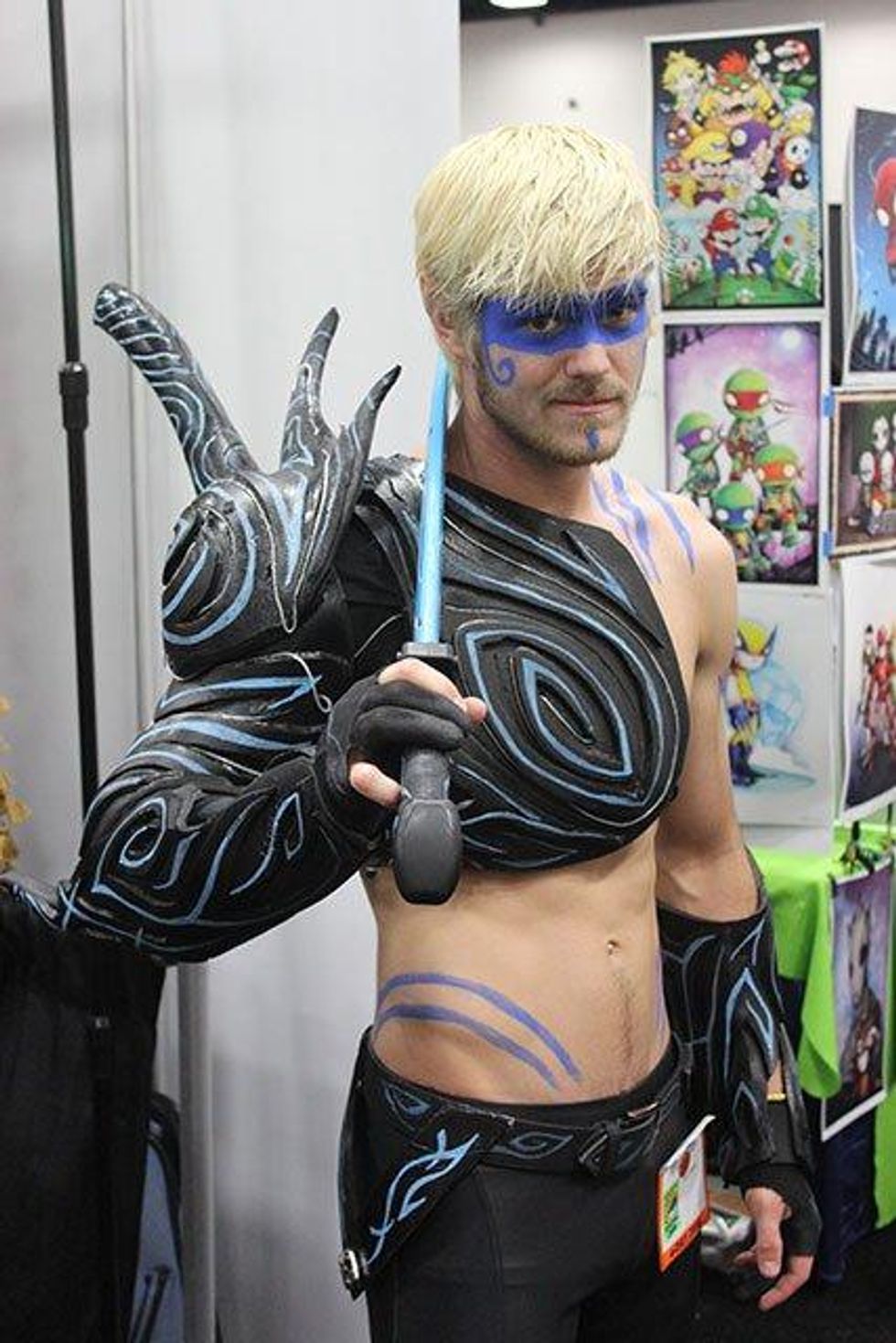 A photo of a fan at Comic Con.