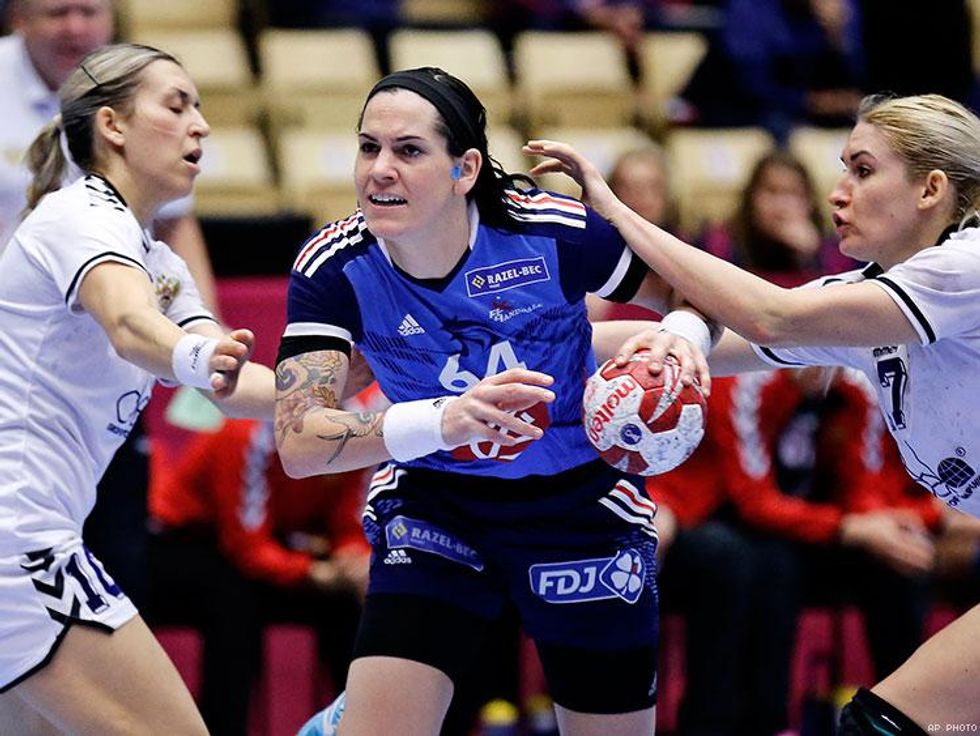 Alexandra Lacrab\u00e8re - France, Handball