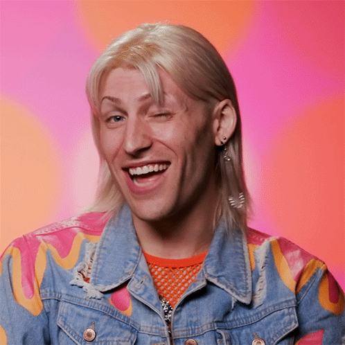 Amanda Tori Meating on RuPaul's Drag Race season 16