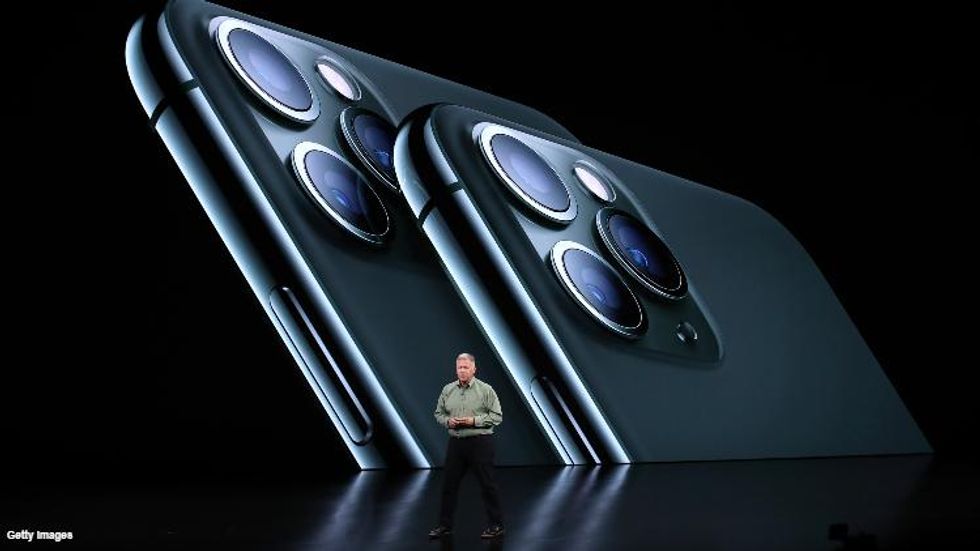 Ari, Miley, Lana, Scary iPhones, & a Genderless Penguin: Morning Tea