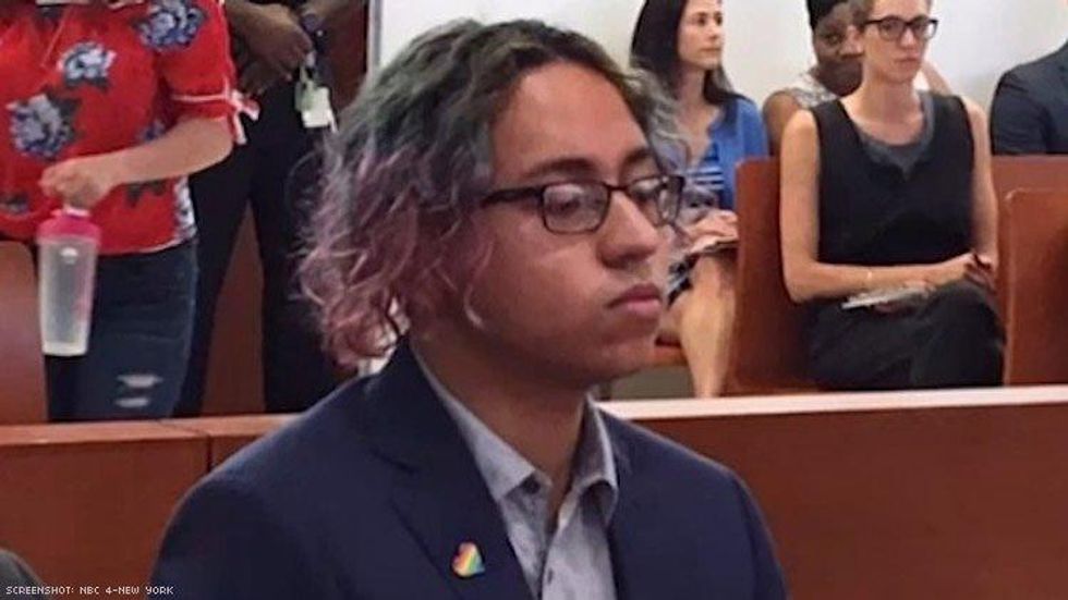 Ari, Miley, Lana, Scary iPhones, & a Genderless Penguin: Morning Tea