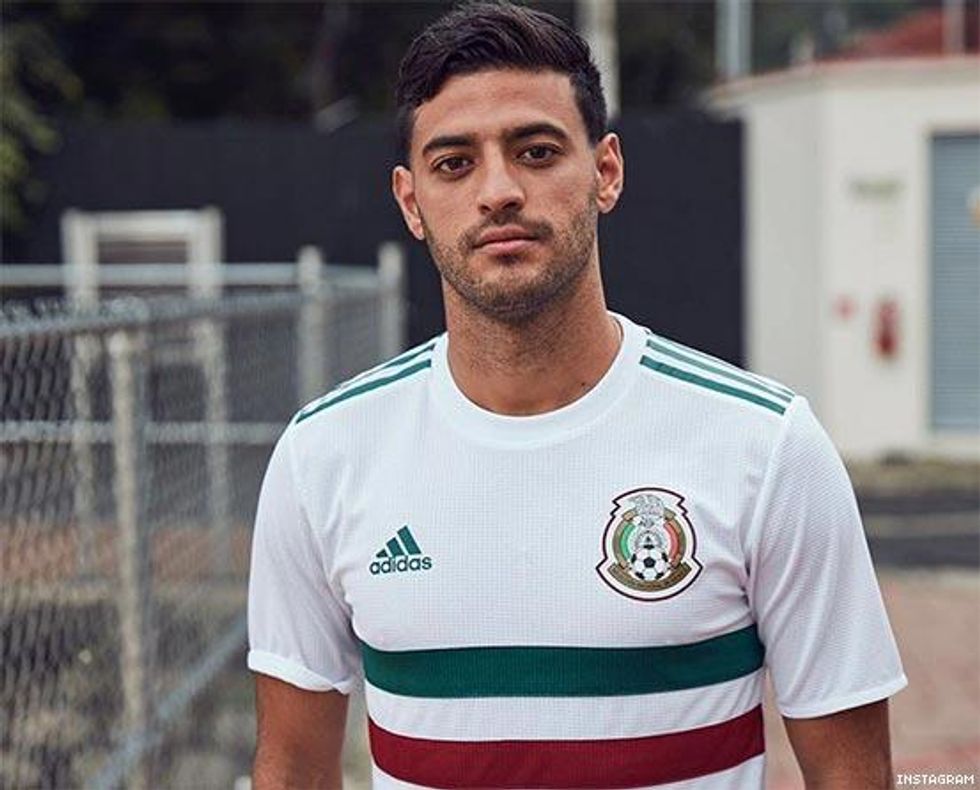 Carlos Vela\u00a0