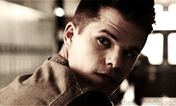 Charlie Carver