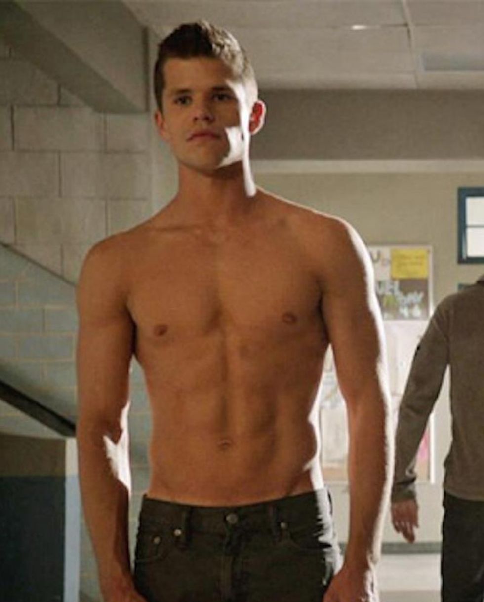 Charlie Carver