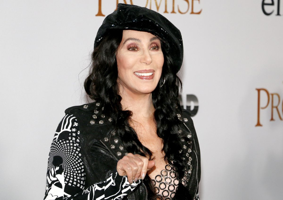 Cher spent her freedom in the 60s experimenting with women