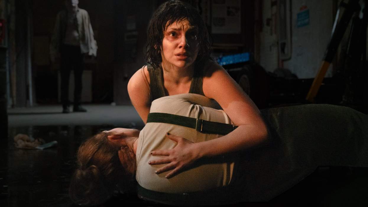 Daphne Keene and Sophie Nélisse in 'Whistle'